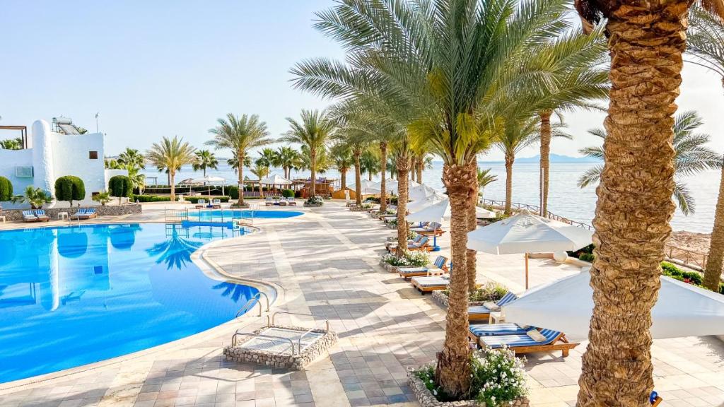 Sharm Club Beach Resort piscina